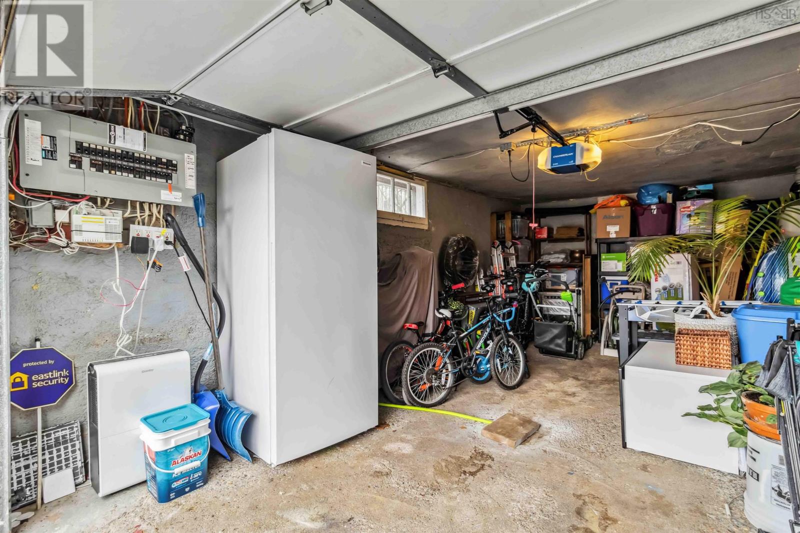 5838 Pine Hill Drive, Halifax, Nova Scotia  B3H 1E5 - Photo 47 - 202505284