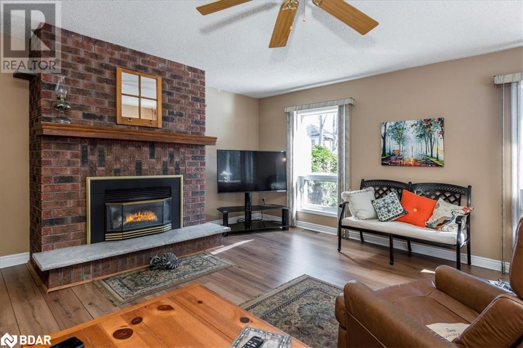 256 Maple Grove Rd Drive, Gilford, Ontario  L0L 1R0 - Photo 13 - 40707569
