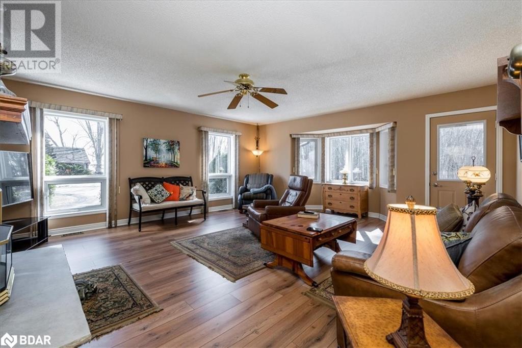 256 Maple Grove Rd Drive, Gilford, Ontario  L0L 1R0 - Photo 14 - 40707569