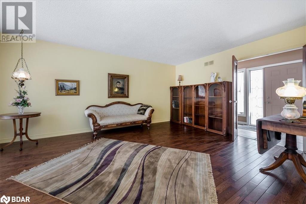 256 Maple Grove Rd Drive, Gilford, Ontario  L0L 1R0 - Photo 4 - 40707569