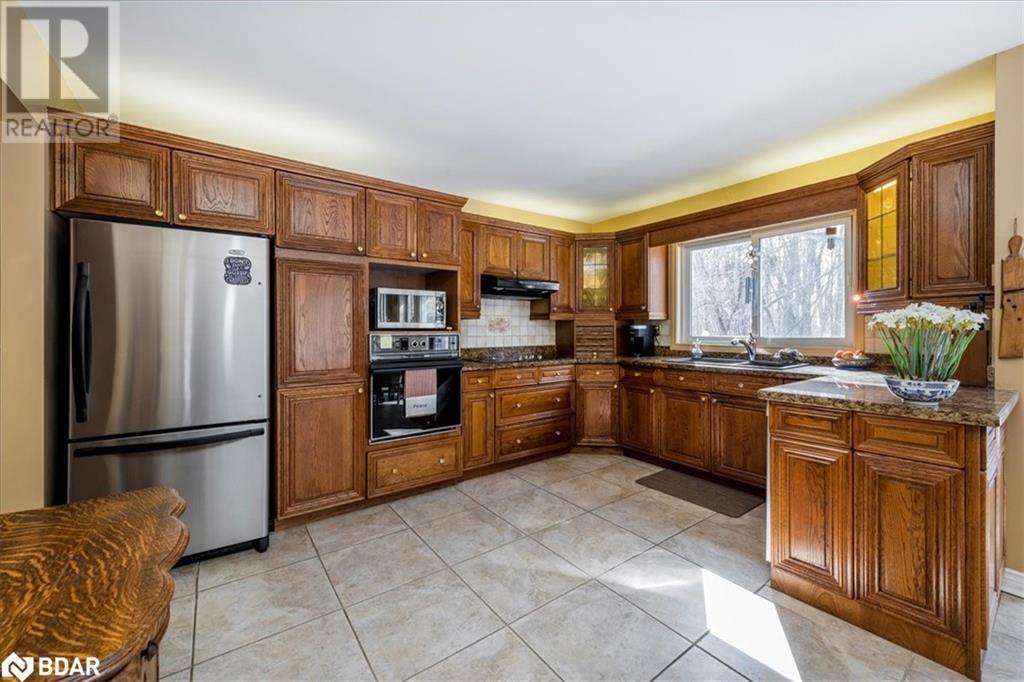 256 Maple Grove Rd Drive, Gilford, Ontario  L0L 1R0 - Photo 8 - 40707569