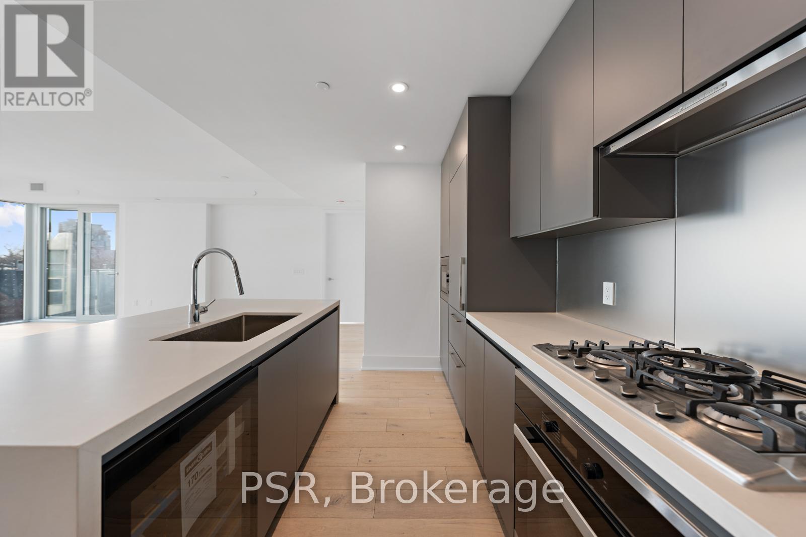 Property at 304 - 346 DAVENPORT ROAD image 3