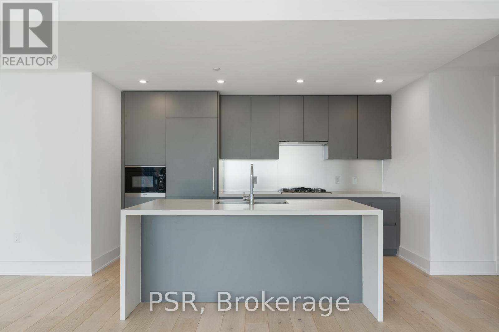 Property at 304 - 346 DAVENPORT ROAD image 4