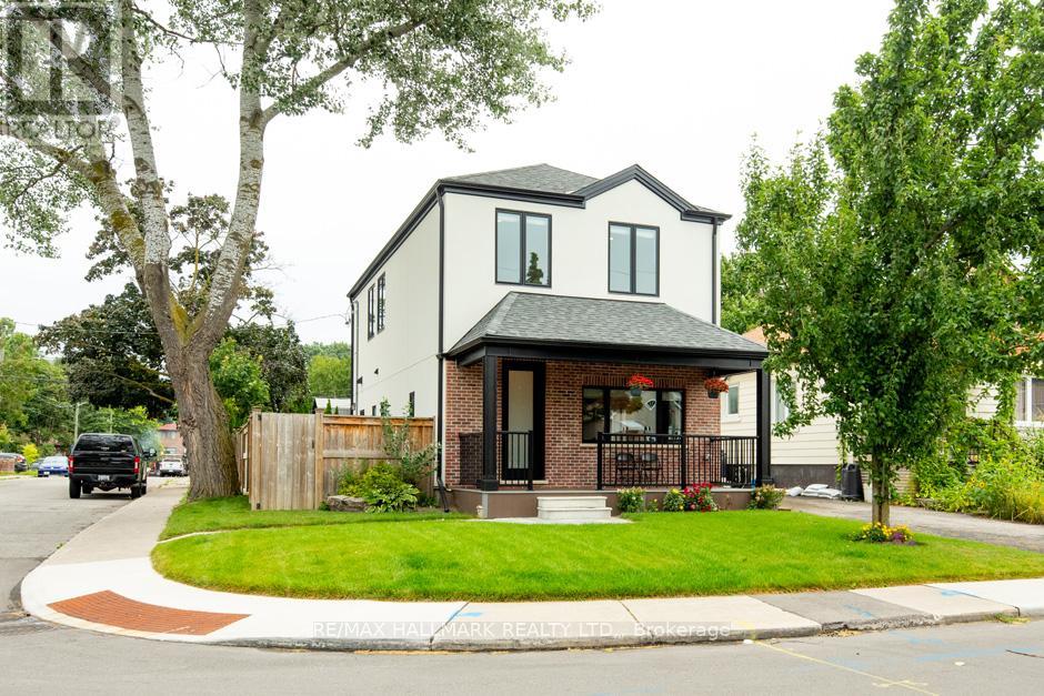 Property at 125 LEYTON AVENUE image 1