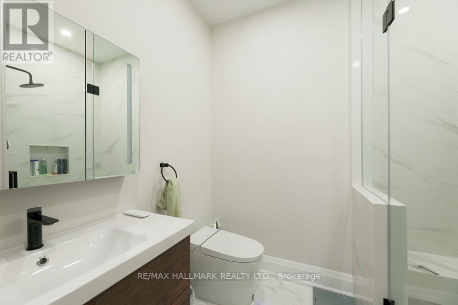 125 Leyton Avenue, Toronto, Ontario  M1L 3V1 - Photo 13 - E12028858