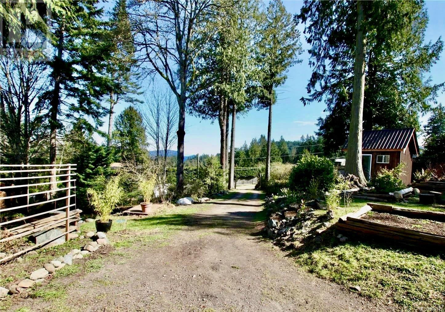 174 Victoria St, Salt Spring, British Columbia  V8K 1P3 - Photo 3 - 992127