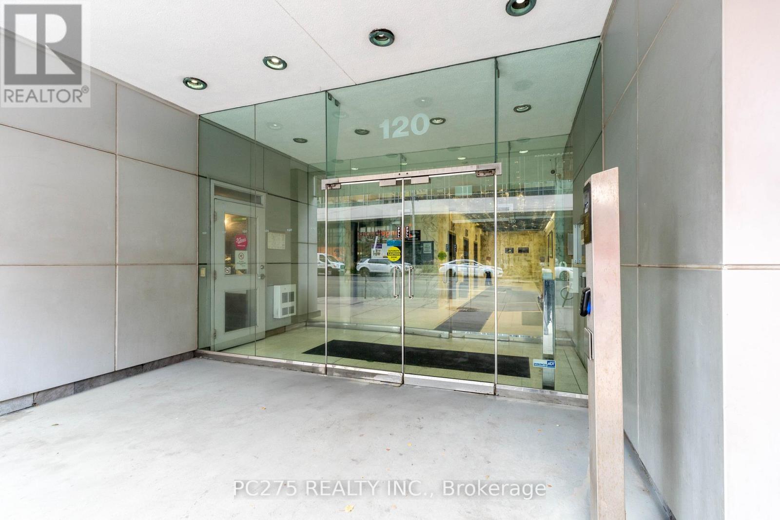 9th Floor - 120 Eglinton Avenue E, Toronto, Ontario  M4P 1E2 - Photo 2 - C10410024