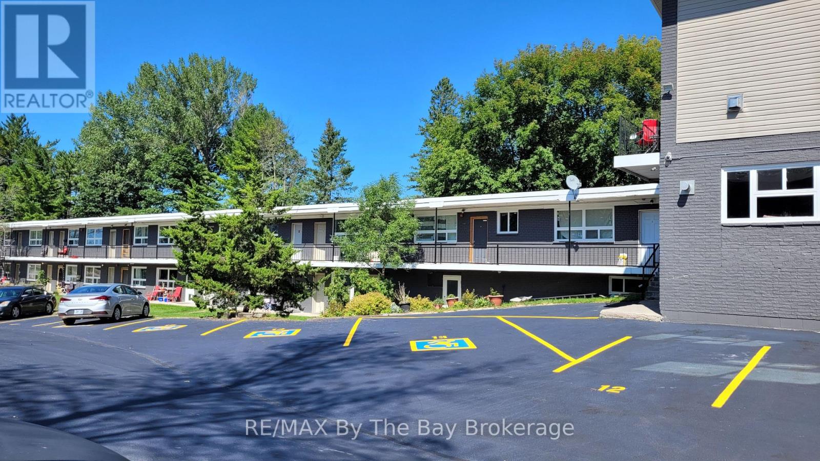 A14 - 280 RIVER ROAD E, Wasaga Beach, Ontario