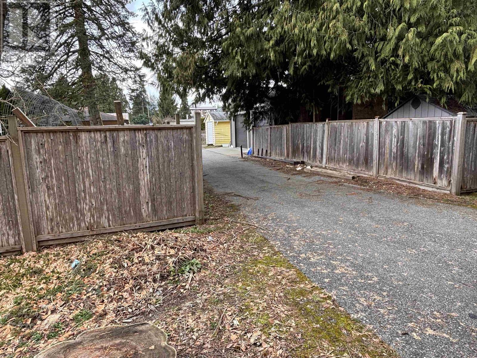 20777 Lorne Avenue, Maple Ridge, British Columbia  V2X 1H6 - Photo 13 - R2963937