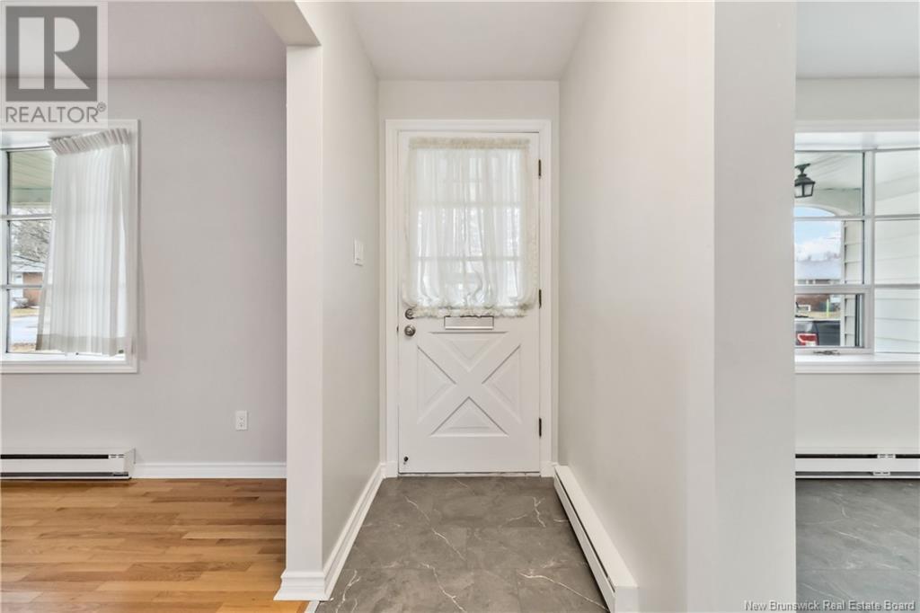 54 Bessborough Avenue, Moncton, New Brunswick  E1E 4A2 - Photo 6 - NB114373