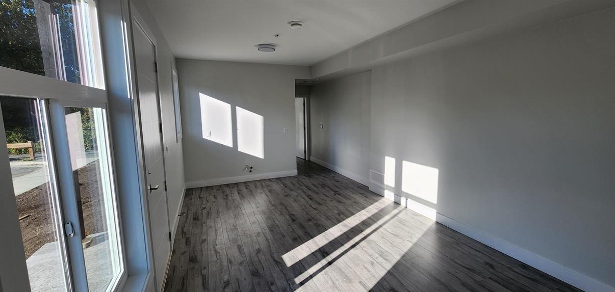 Property at 32651 CUNNINGHAM AVENUE image 5