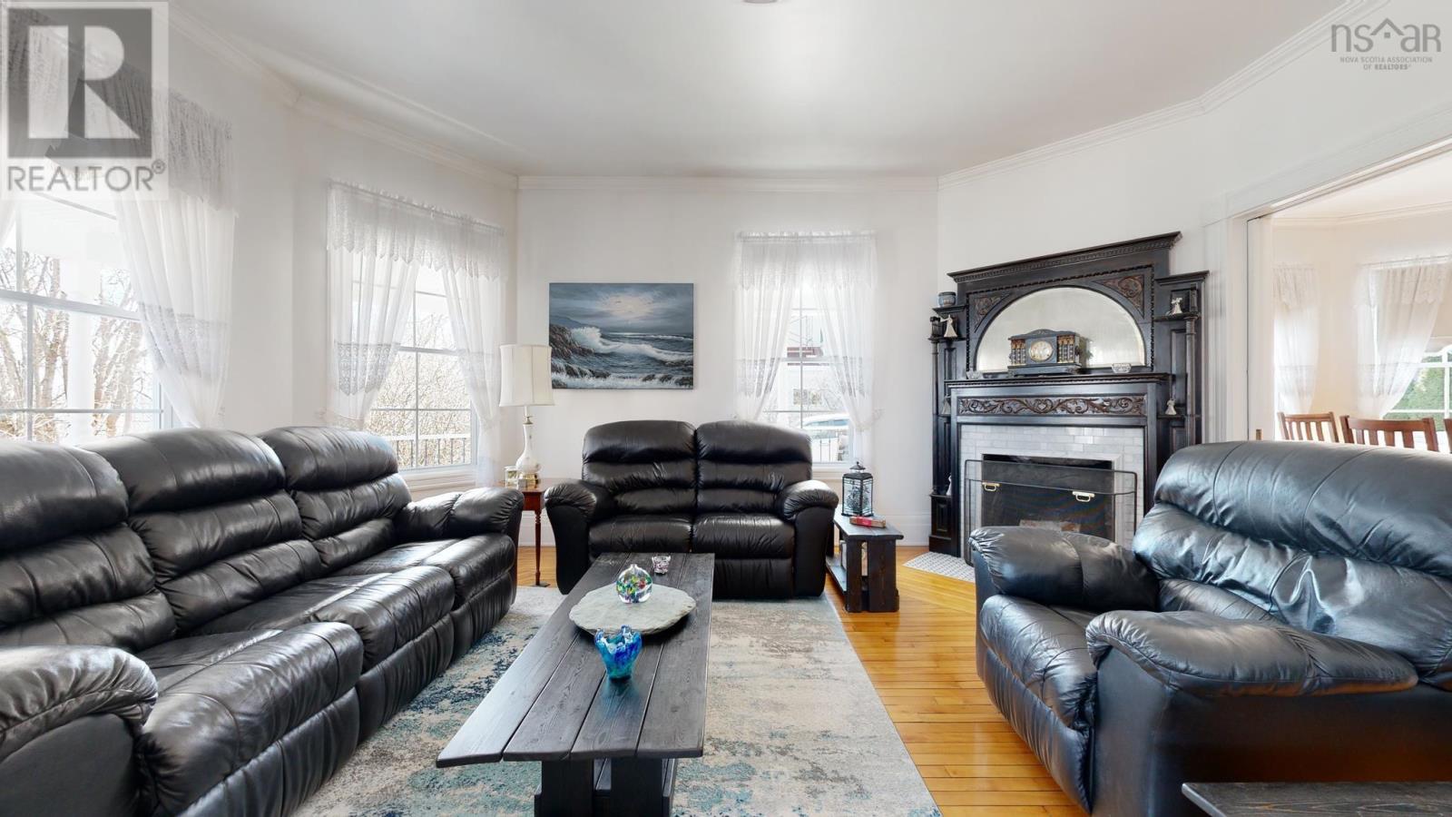 157 Queen Street, Digby, Nova Scotia  B0V 1A0 - Photo 12 - 202505285