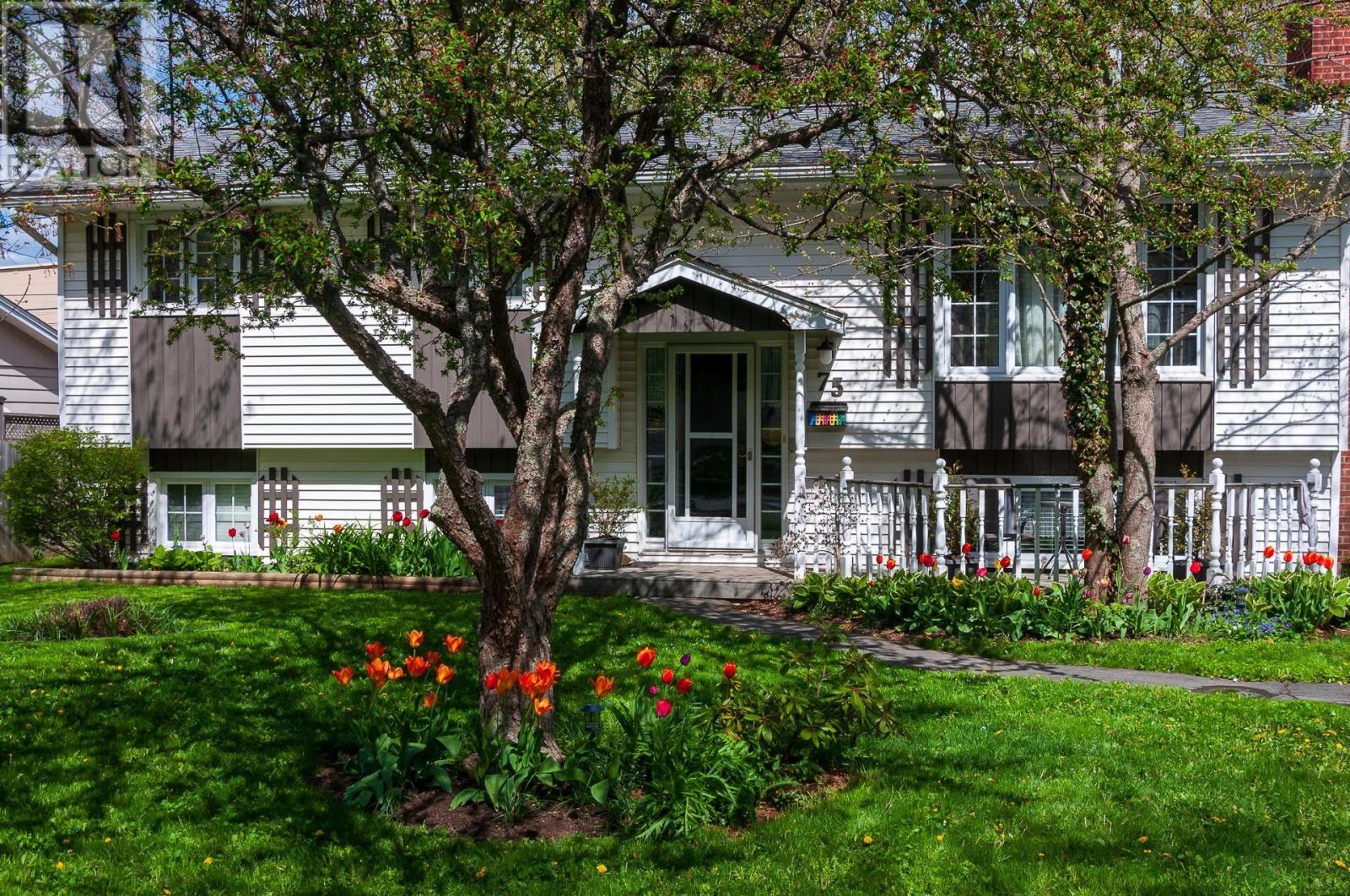 75 Union Street, Bedford, Nova Scotia  B4A 2B6 - Photo 38 - 202505286