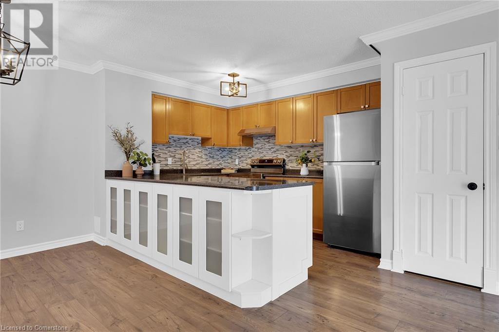1701 Lampman Avenue Unit# 404, Burlington, Ontario  L7L 6R8 - Photo 11 - 40696906