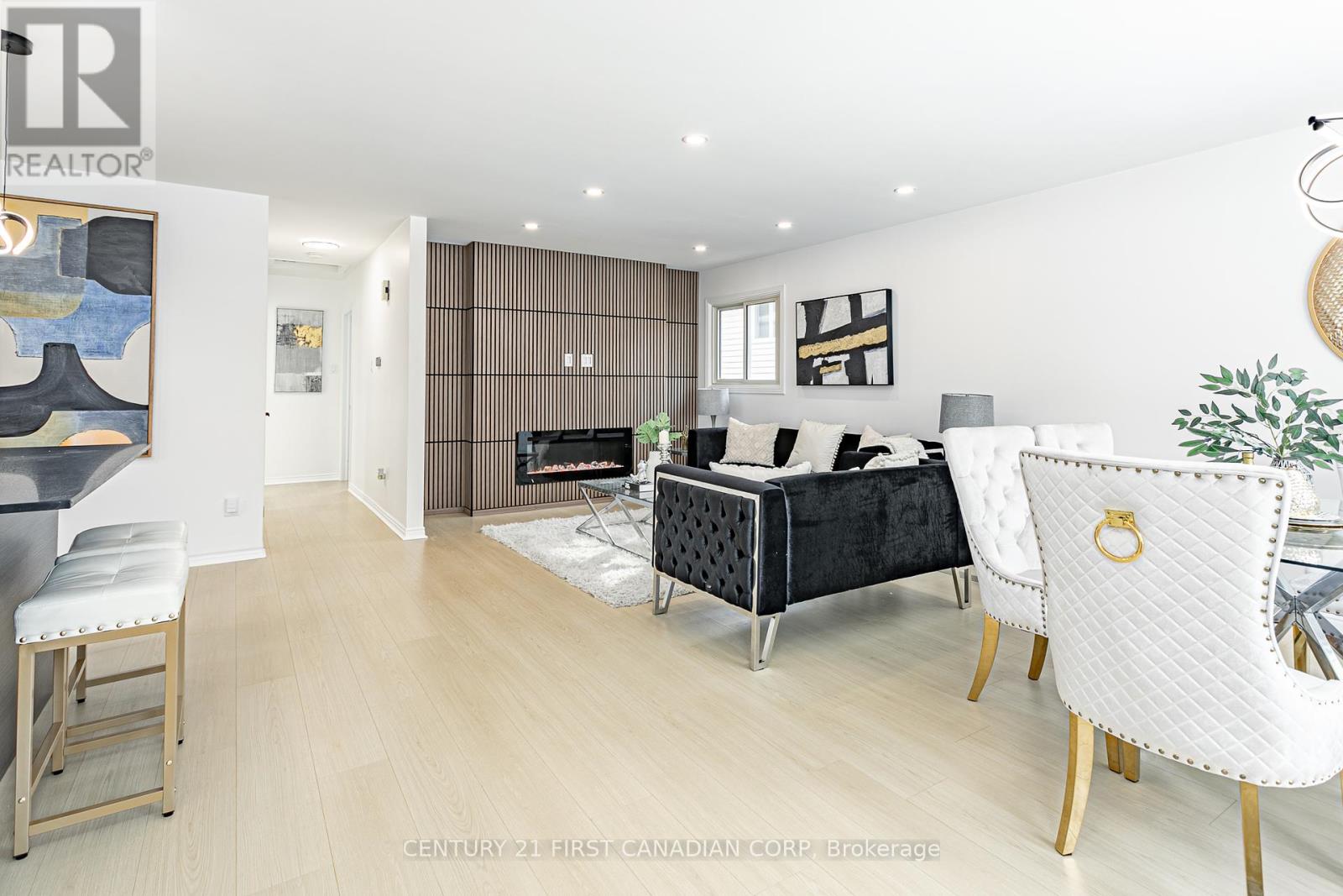 Photo 4 of 50 for 1523 Jalna Boulevard