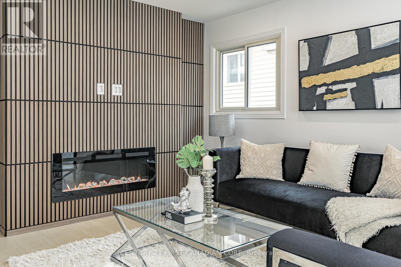 Photo 5 of 50 for 1523 Jalna Boulevard