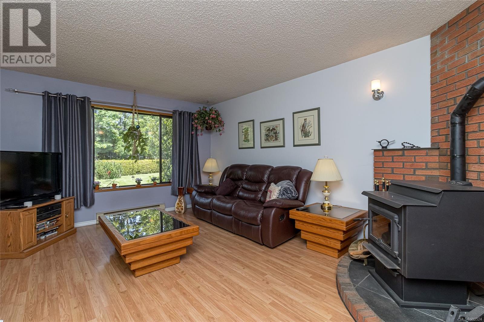 Property at 3924 & 3926 Cambrai Rd image 4