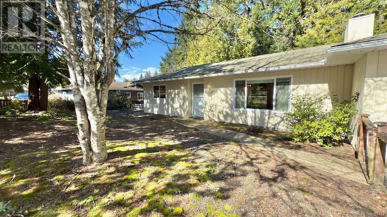 Property at 655 Dogwood Rd image 1