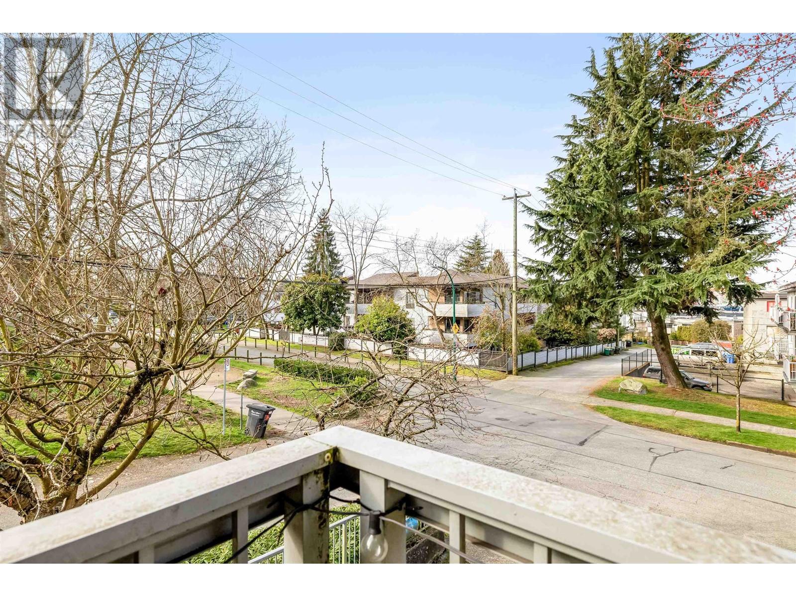 208 2320 Trinity Street, Vancouver, British Columbia  V5L 4W7 - Photo 37 - R2978130