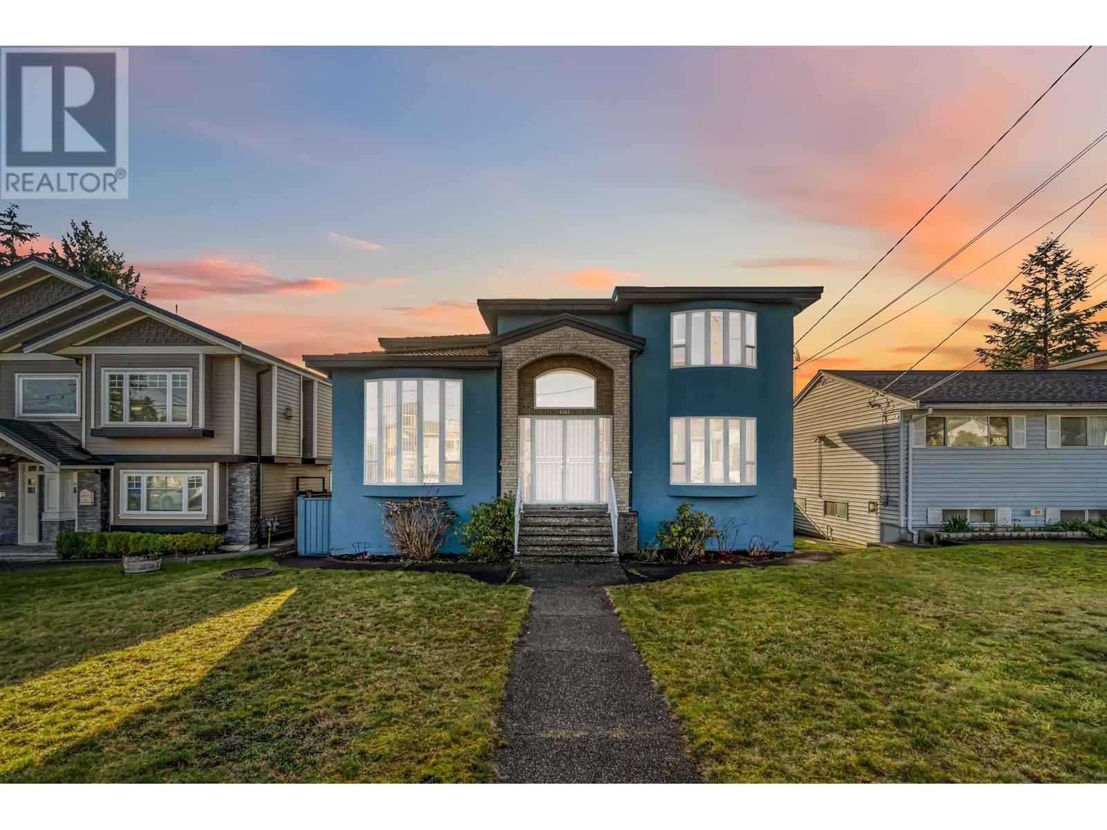 Property at 8362 13 AVENUE image 1