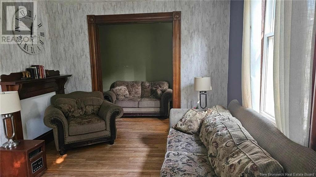872 Main Street, Sussex, New Brunswick  E4E 2M5 - Photo 6 - NB114254