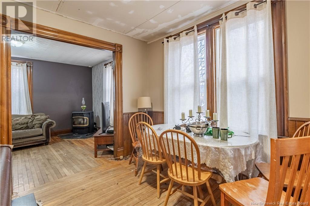 872 Main Street, Sussex, New Brunswick  E4E 2M5 - Photo 7 - NB114254