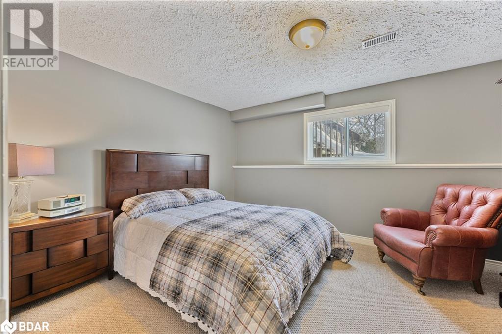 5 Moreau Court, Penetanguishene, Ontario  L9M 1L3 - Photo 14 - 40707704