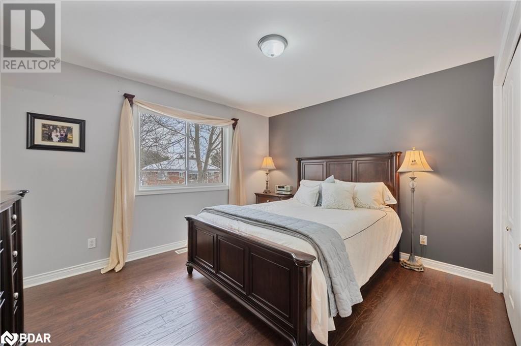 5 Moreau Court, Penetanguishene, Ontario  L9M 1L3 - Photo 8 - 40707704