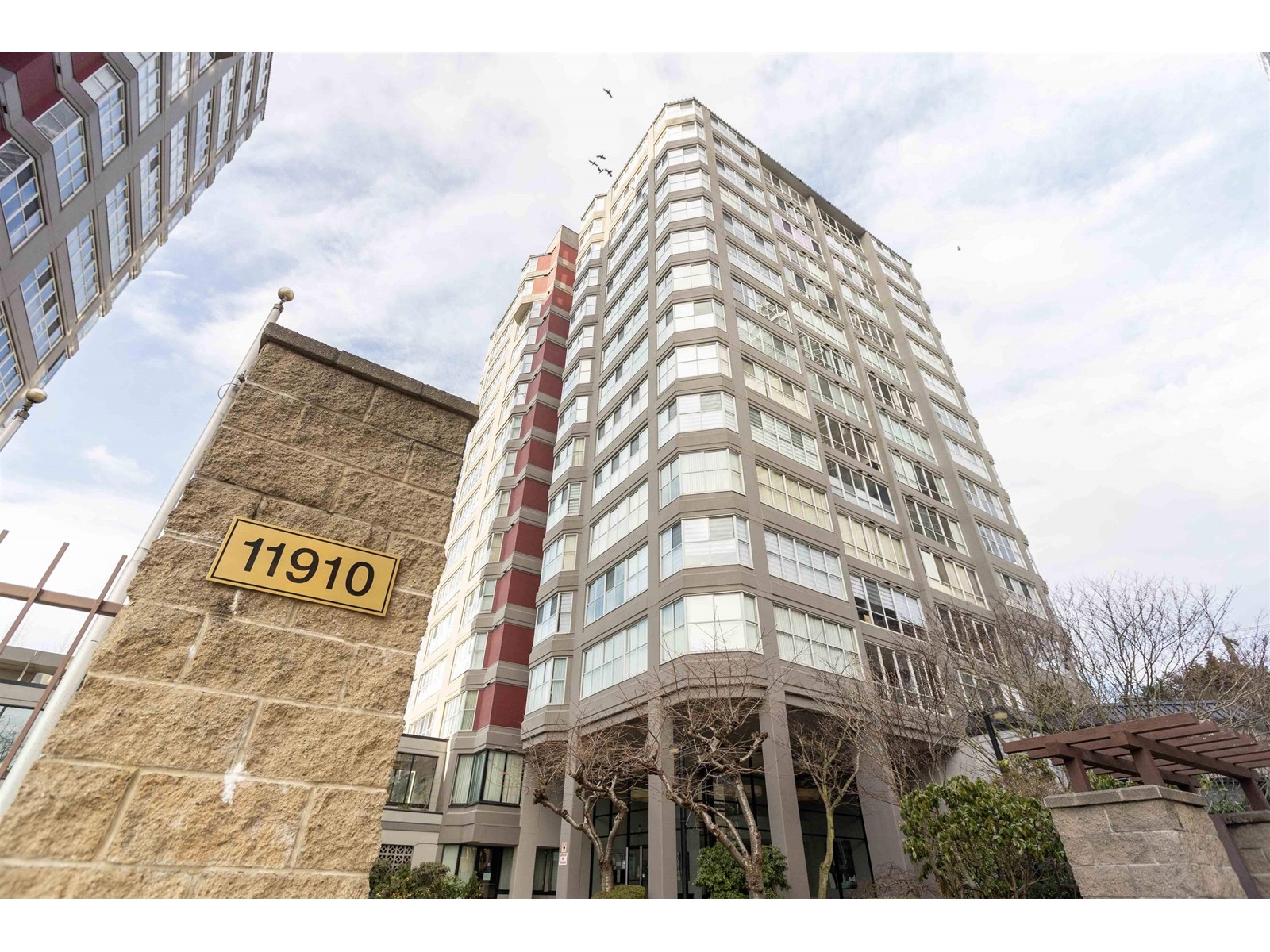 602 11910 80 Avenue, Delta, British Columbia  V4C 8E3 - Photo 2 - R2979793