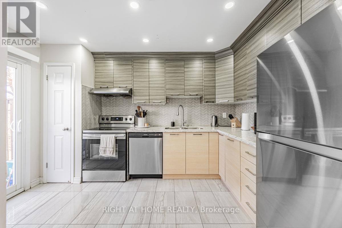 18 - 1230 Radom Street N, Pickering, Ontario  L1W 3B8 - Photo 11 - E12028982