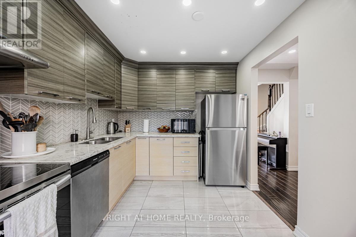 18 - 1230 Radom Street N, Pickering, Ontario  L1W 3B8 - Photo 13 - E12028982