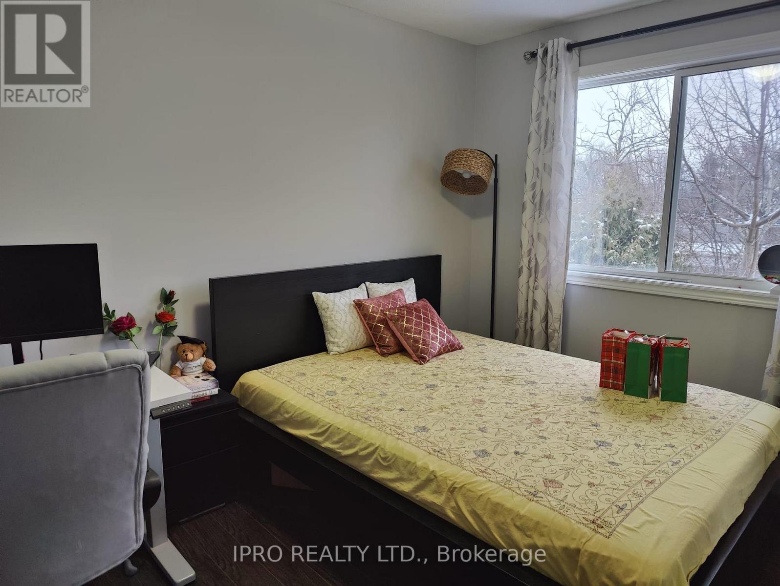 73 Greene Drive, Brampton, Ontario  L6V 2P2 - Photo 11 - W12026482