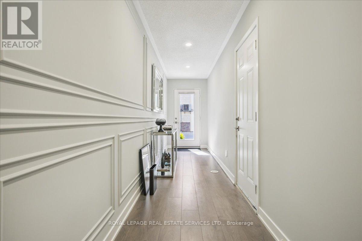 Property at 61 - 1121 COOKE BOULEVARD image 4