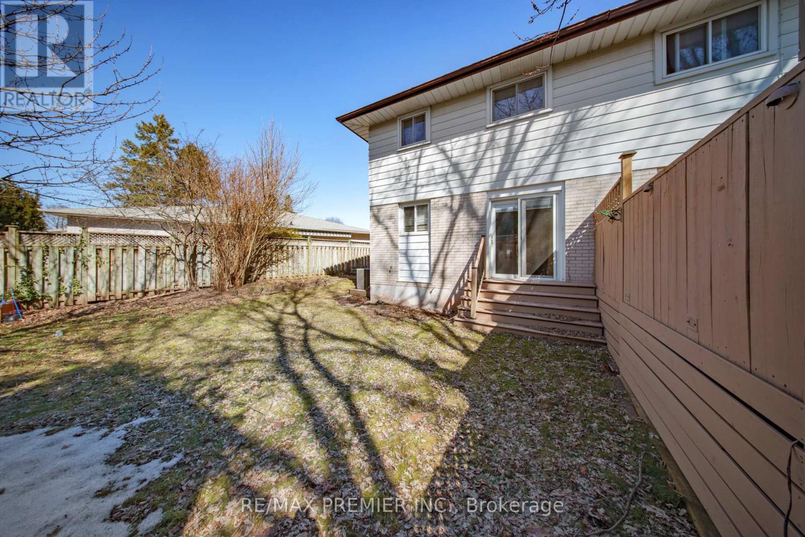 1342 Roylen Road, Oakville, Ontario  L6H 1V4 - Photo 21 - W12029029