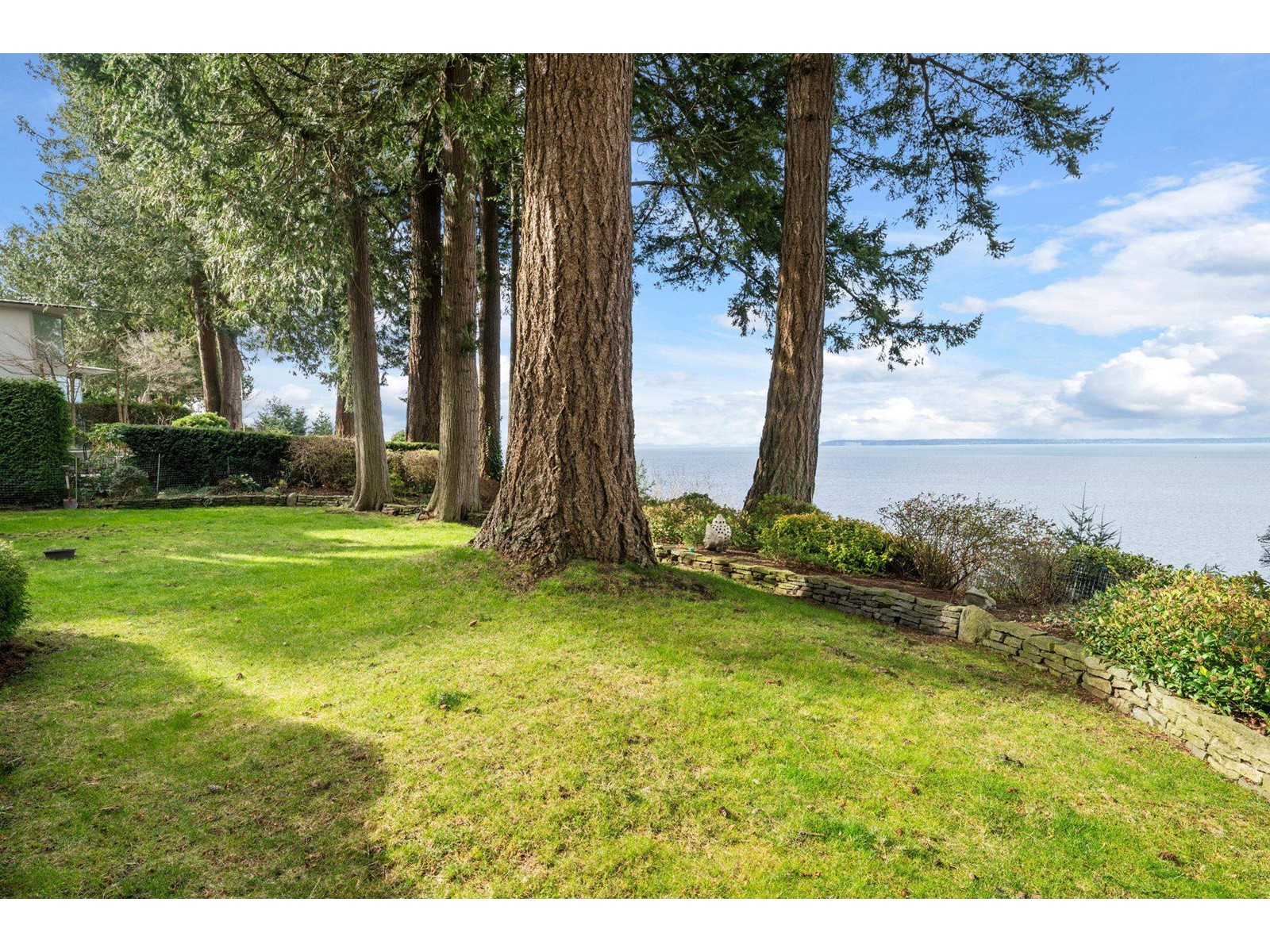 2351 Christopherson Road, Surrey, British Columbia  V4A 3L2 - Photo 1 - R2977406