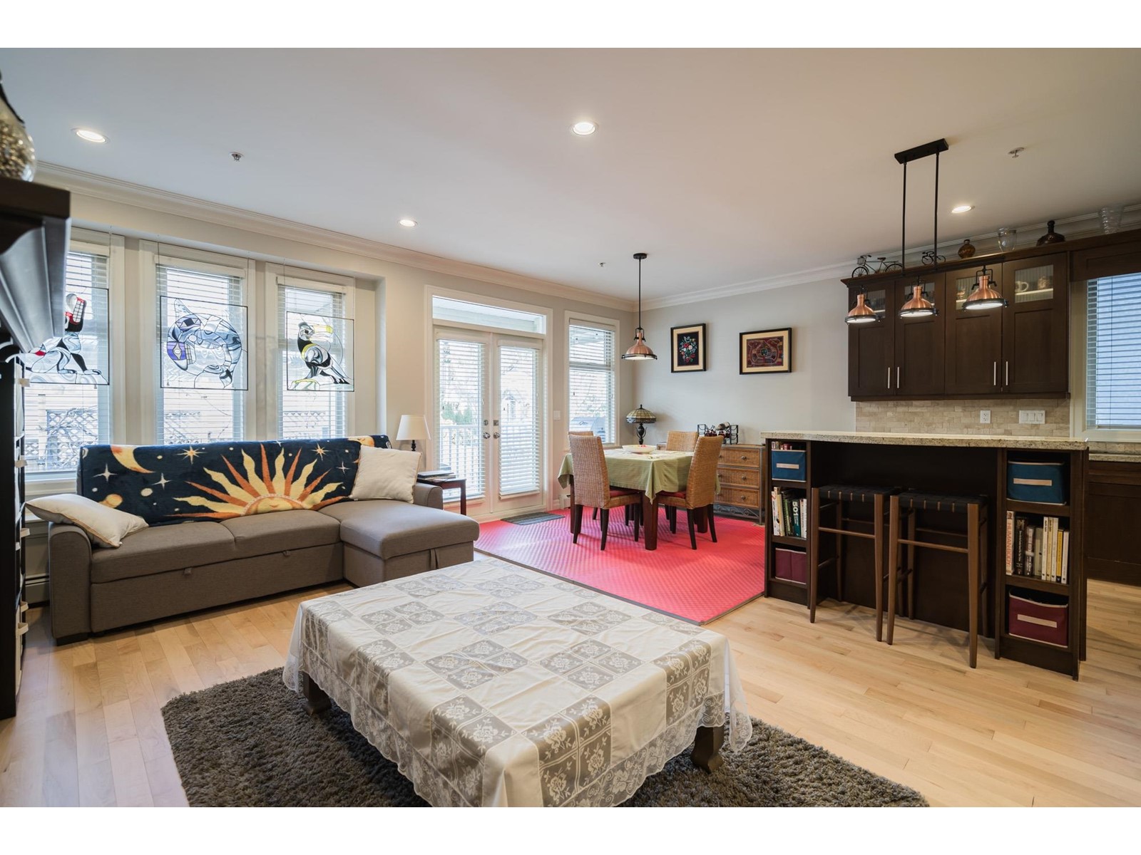 Property at 15589 THRIFT AVENUE image 5