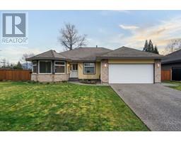 20371 124B AVENUE, Maple Ridge, British Columbia
