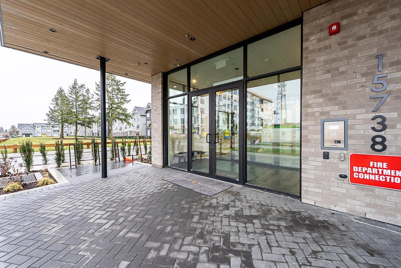 506 15738 85 Avenue, Surrey, British Columbia  V4N 6Y1 - Photo 1 - R2979002