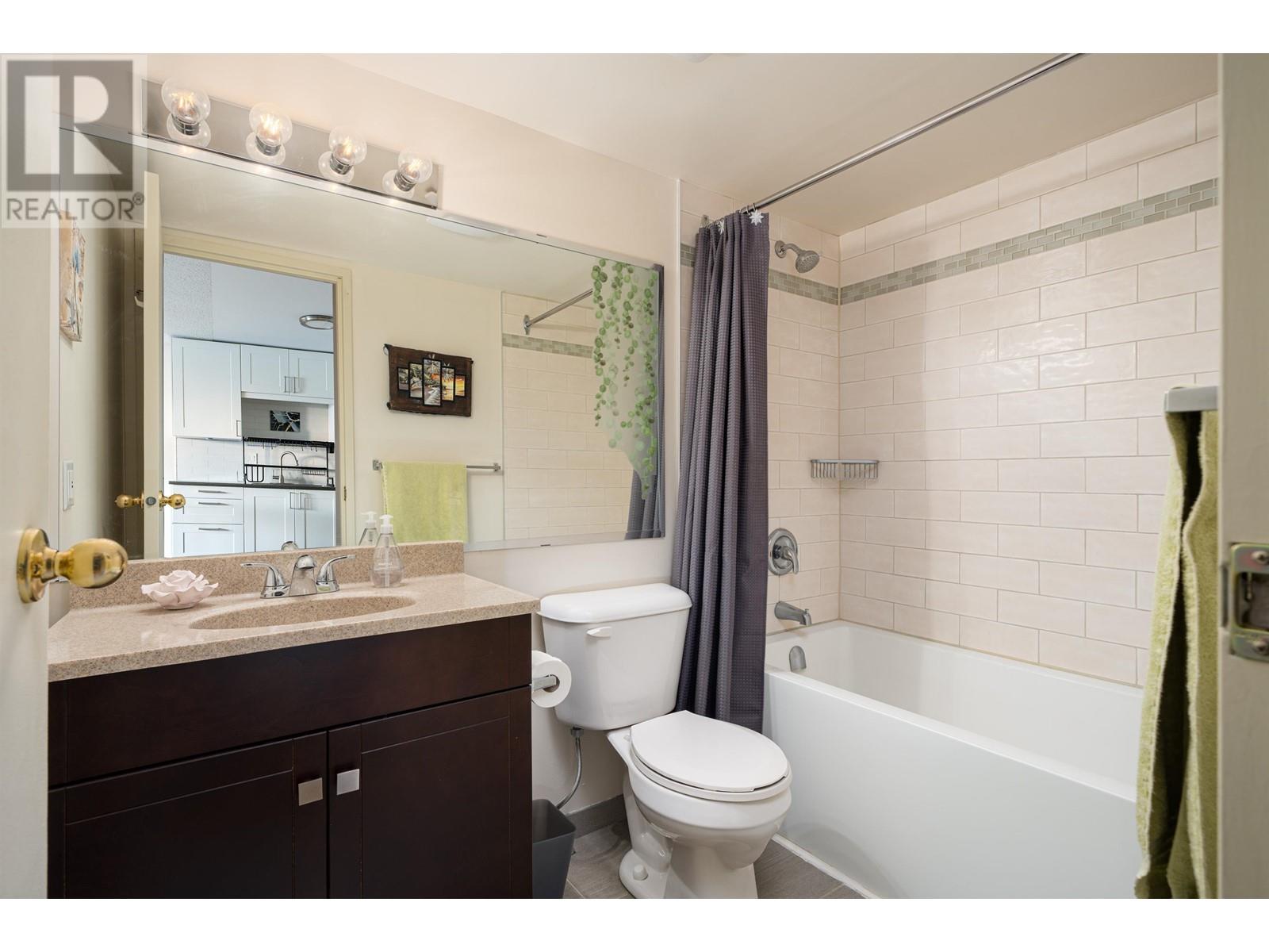 207 1122 King Albert Avenue, Coquitlam, British Columbia  V3J 1X7 - Photo 10 - R2979736