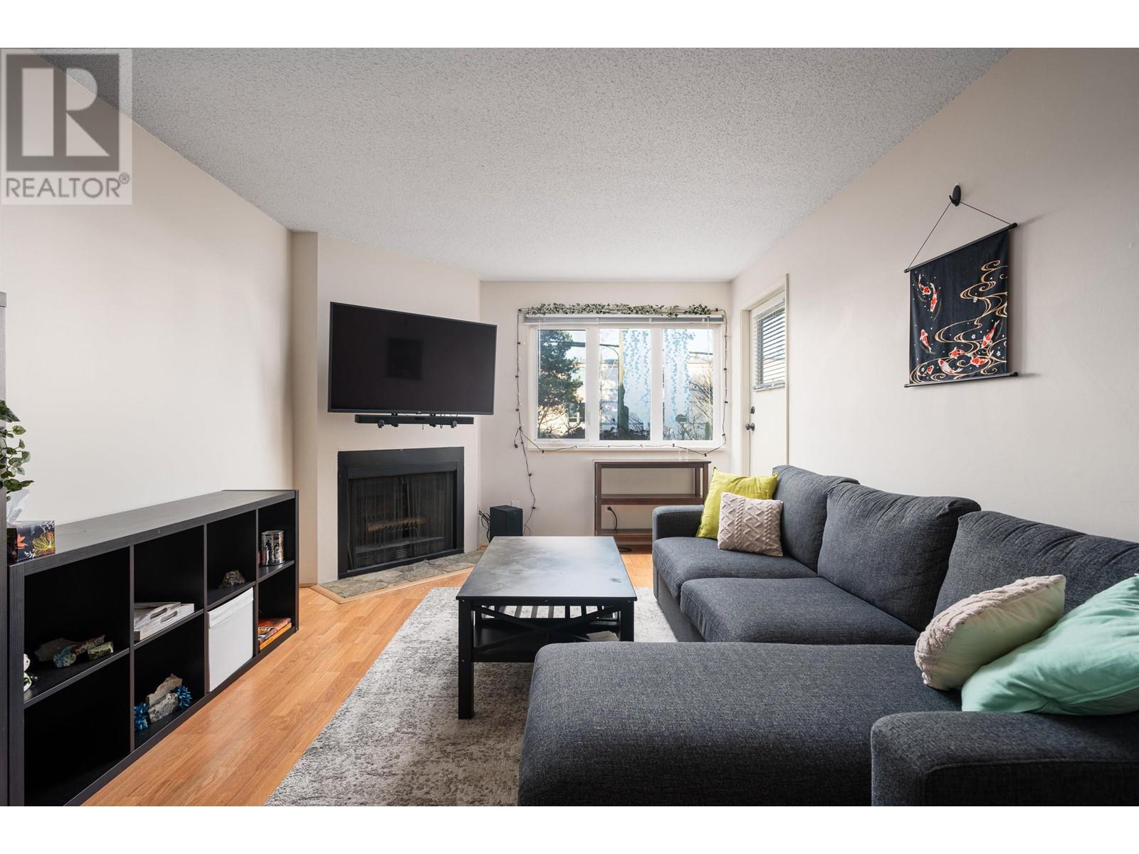 207 1122 King Albert Avenue, Coquitlam, British Columbia  V3J 1X7 - Photo 7 - R2979736