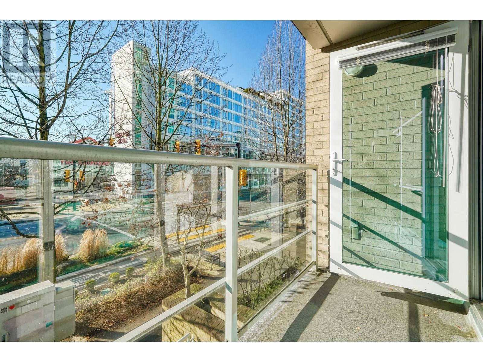Th1 168 E Esplanade Avenue, North Vancouver, British Columbia  V7L 4X8 - Photo 21 - R2979746
