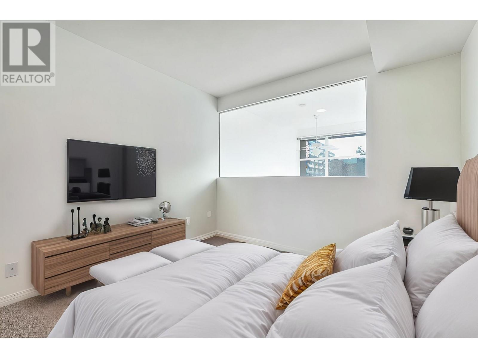 Th1 168 E Esplanade Avenue, North Vancouver, British Columbia  V7L 4X8 - Photo 26 - R2979746