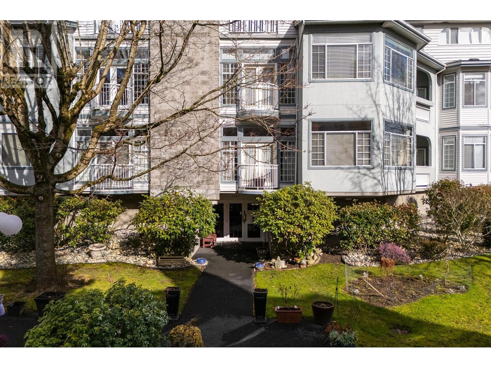 Listing Picture 14 of 30 : 201 7651 ABERCROMBIE DRIVE, Richmond / 烈治文 - 魯藝地產 Yvonne Lu Group - MLS Medallion Club Member