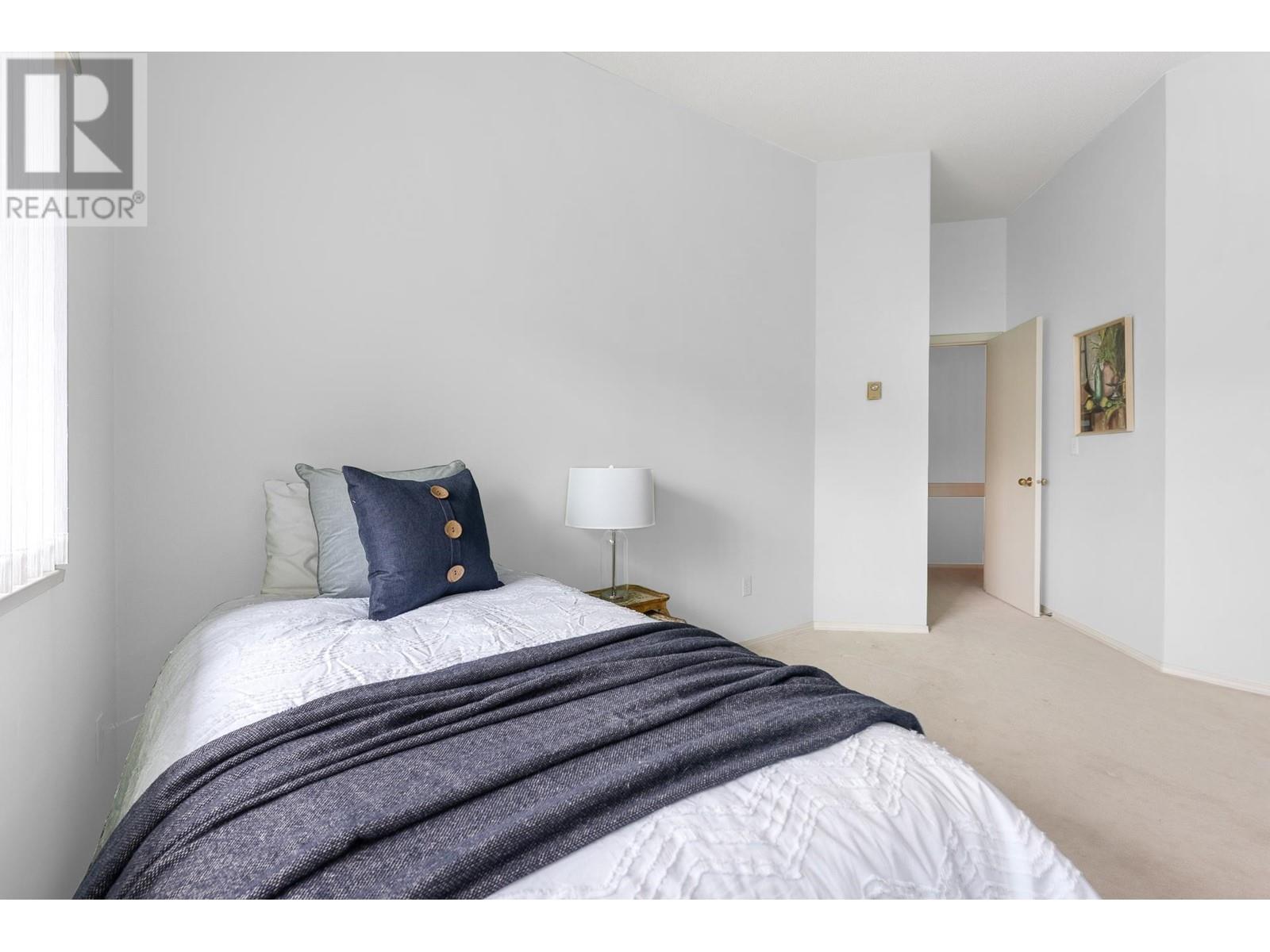 Listing Picture 19 of 30 : 201 7651 ABERCROMBIE DRIVE, Richmond / 烈治文 - 魯藝地產 Yvonne Lu Group - MLS Medallion Club Member