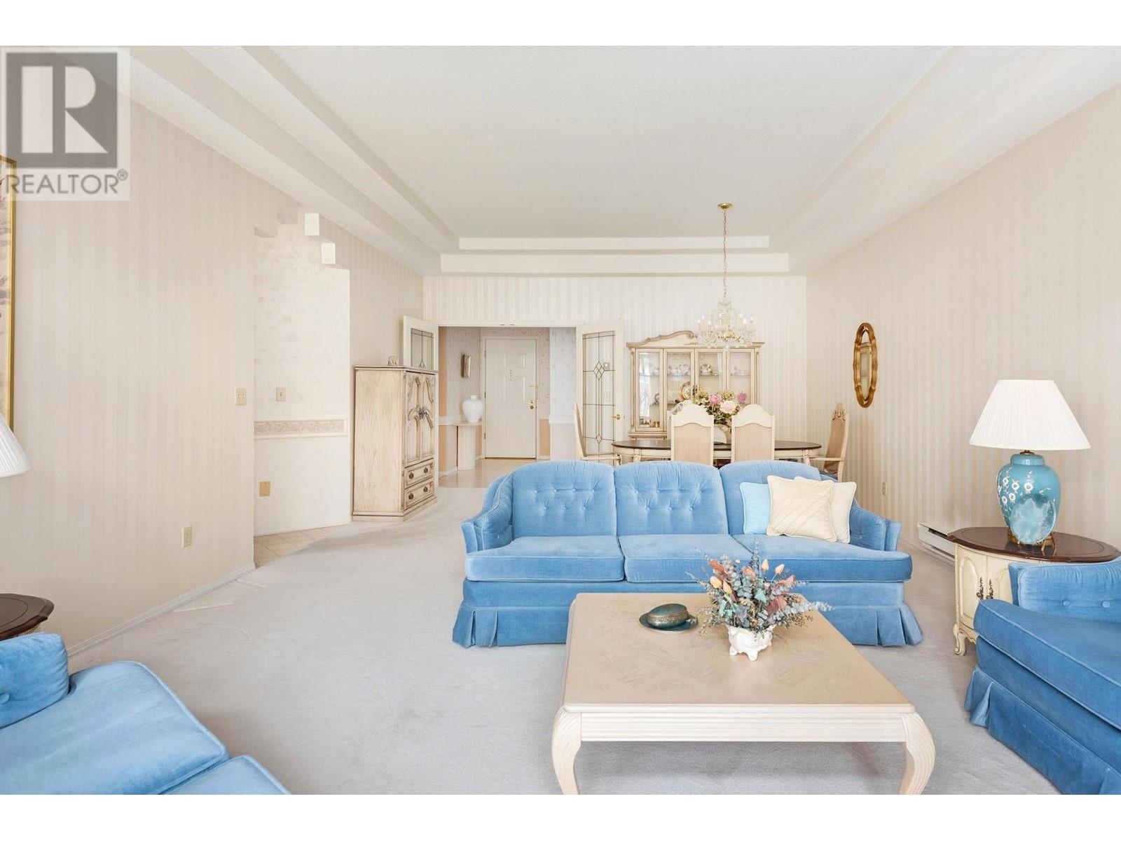 Listing Picture 4 of 30 : 201 7651 ABERCROMBIE DRIVE, Richmond / 烈治文 - 魯藝地產 Yvonne Lu Group - MLS Medallion Club Member