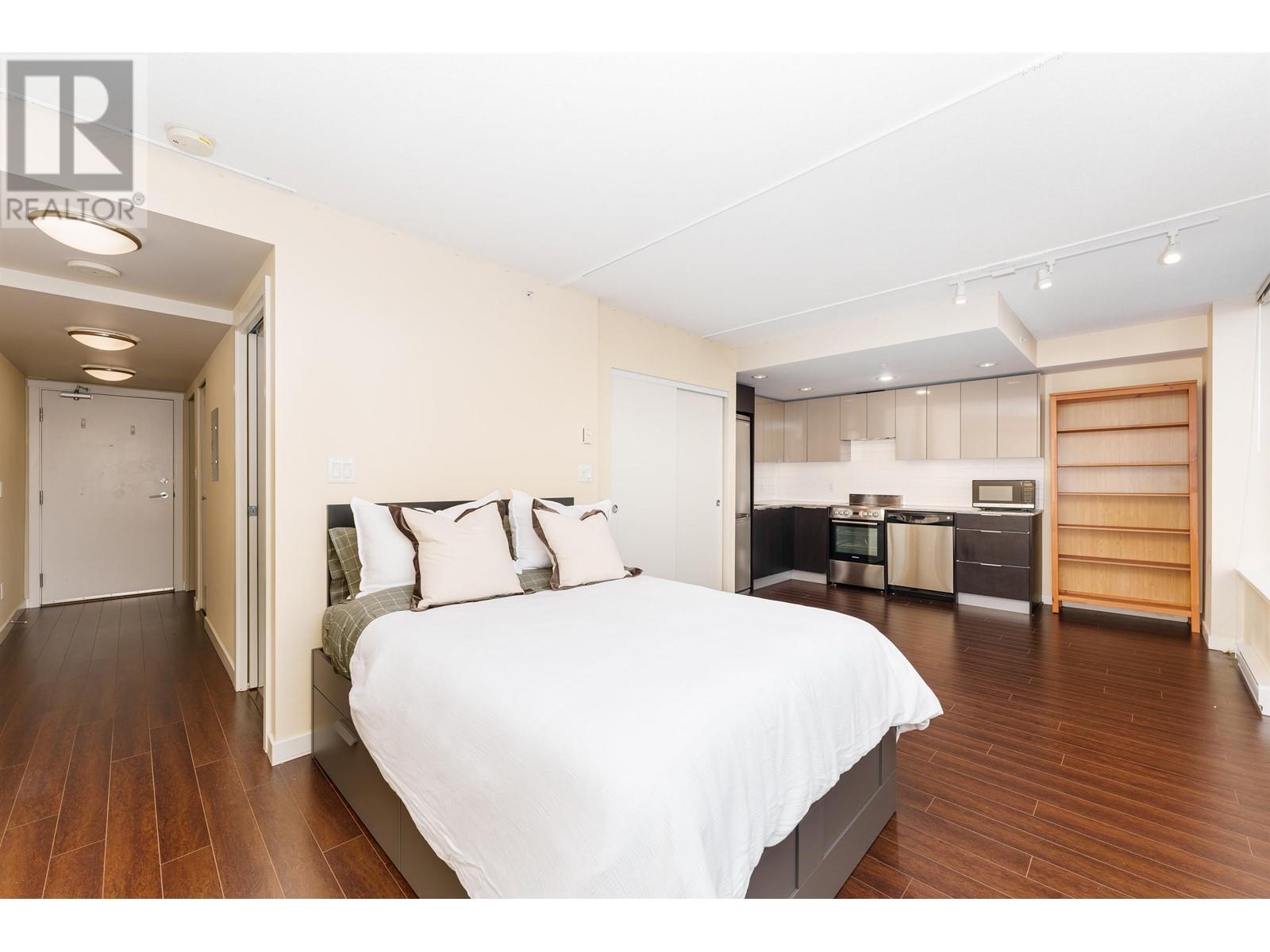 709 1919 Wylie Street, Vancouver, British Columbia  V5Y 0E7 - Photo 4 - R2979770