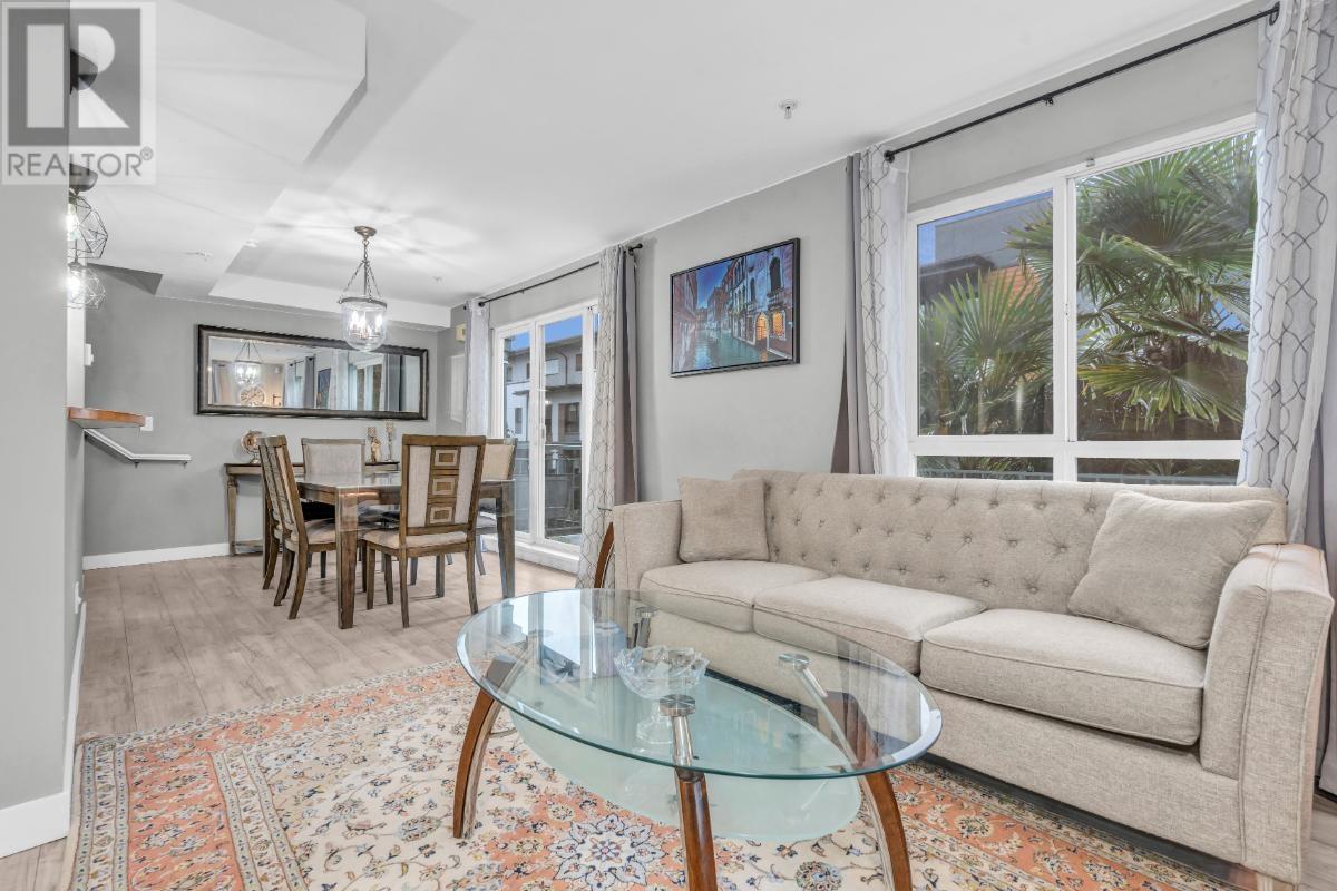 Property at 2 288 ST. DAVIDS AVENUE image 3