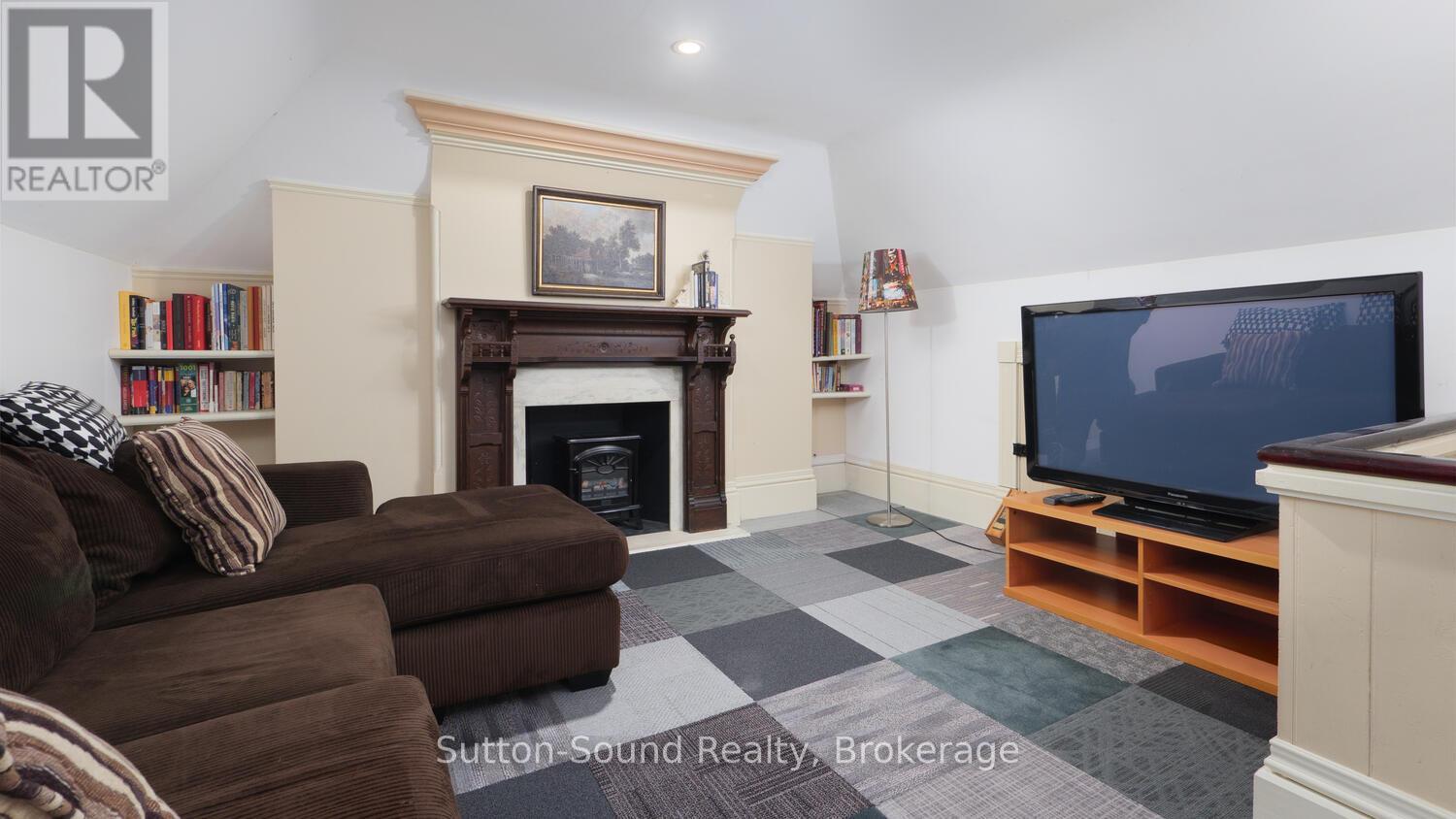 932 3rd Avenue W, Owen Sound, Ontario  N4K 4P6 - Photo 39 - X12029046