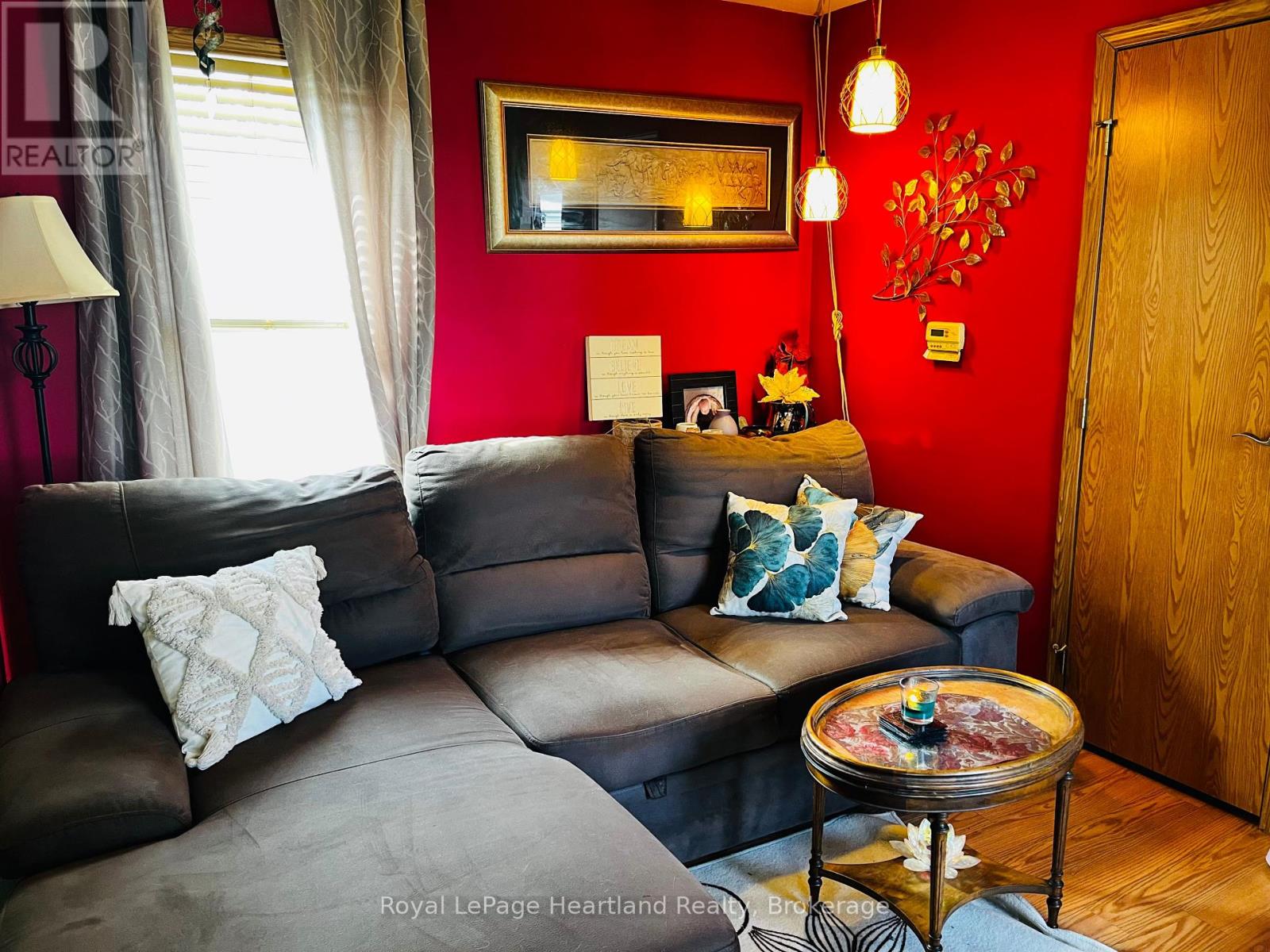Property at 212 - 198 SPRINGBANK DRIVE image 3