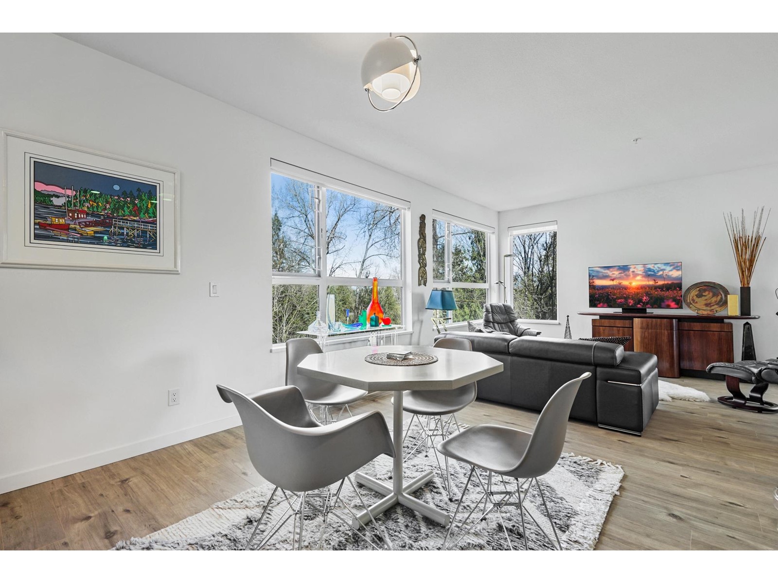 208 3182 Gladwin Road, Abbotsford, British Columbia  V2T 0K8 - Photo 4 - R2978661